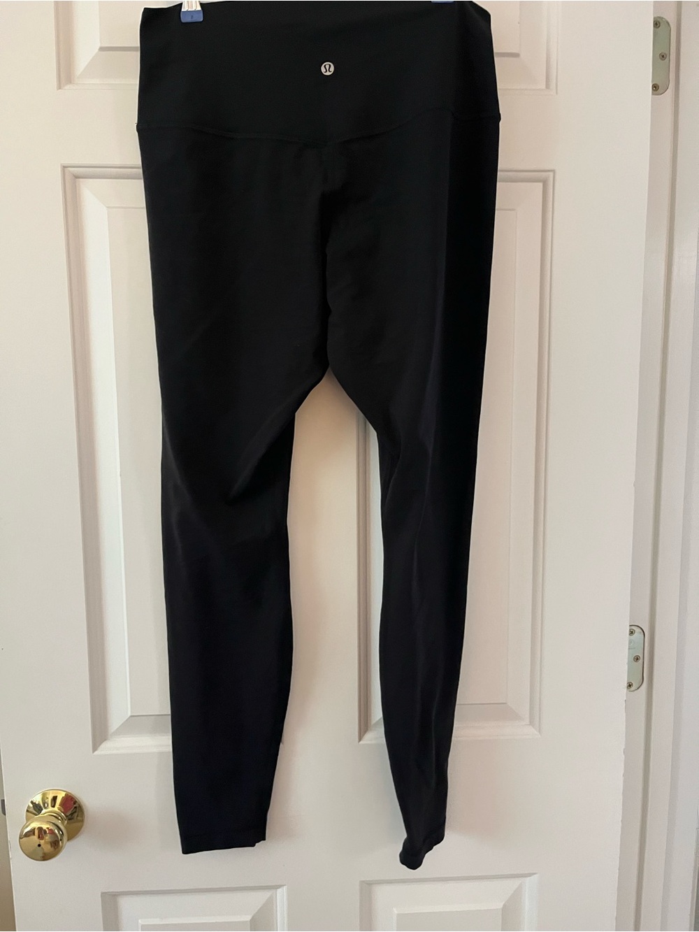 lululemon athletica Size 12 28” Black Leggings with Silver Logo